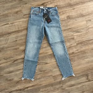 Levi’s Wedgie Fit Skinny Jeans